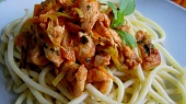 Kuřecí pikantní špalíky s makaróny, Kuřecí pikantní špalíky s makaróny