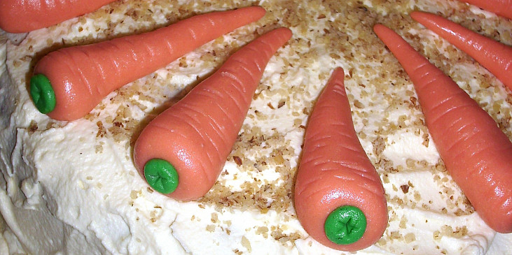 Americký mrkvový dort se smetanovým krémem