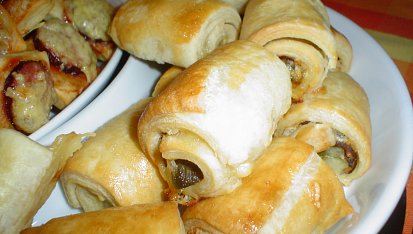Slané variace z listového těsta, Listové roládky a čtverečky s klobáskou