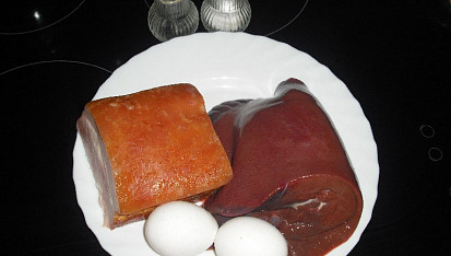 Paštika z jater a bůčku
