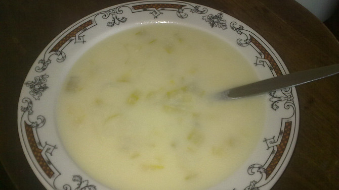 Pórkovo-sýrová polévka, dobrou chuť :-)