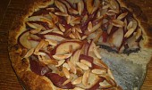 Kynutý hruškovo-makový koláč s mandlemi