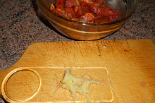 přidáme česnek