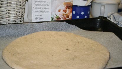 Focaccia se šalvějí z domácí pekárny