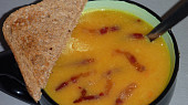 Dýňová polévka s curry
