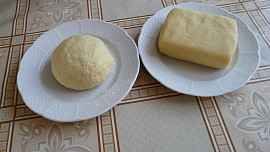 Trubičky plněné bílkovým sněhem