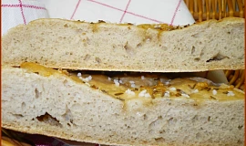 Česnekové chlebové placky