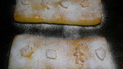 Rychlý závin babičky Máši - štrůdl, pocukrovaný