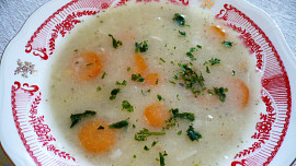 Polévka z haluškové vody