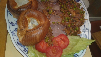 Sváteční židovské pečené hovězí