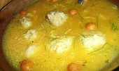 Zeleninová polévka z vepřové kosti s masovými kuličkami (Hotovo :-))