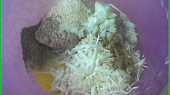 Masovo-celerové karbanátky s cibulí a slaninou, použité suroviny