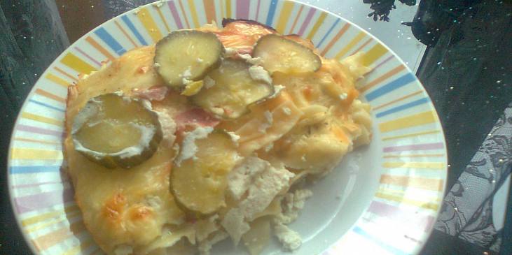 Okurkové lasagne s riccotou (s anglickou a sýrem pro tátu :))