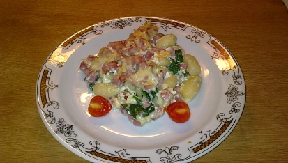 Gnocchi aneb noky se špenátem a slaninkou