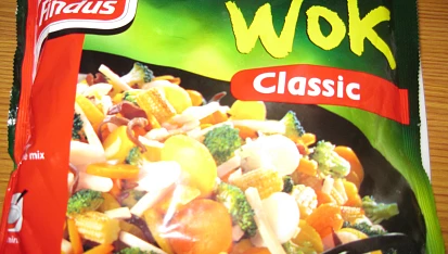 Kuřecí kousky se zeleninou Wok