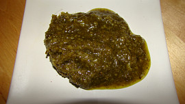 Bazalkové pesto