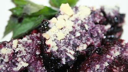 Crumble s borůvkami