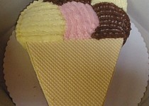 Dort kopečková zmrzlina - vanilka, malina, čoko a banán