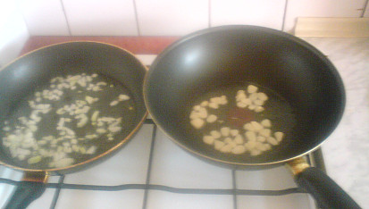 Penne s rajčatovou omáčkou a kuřecím masem