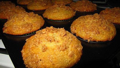 Banánové muffiny s drobečky