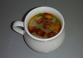 Drožďovomrkvová polévka 2