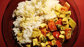 Tofu s kokosovo - kari omáčkou