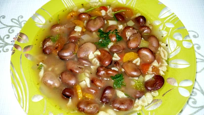 Bobová polévka