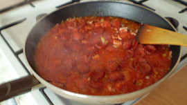 Fazolová chilli pánev