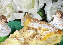 Jablkovo-mandlový koláč