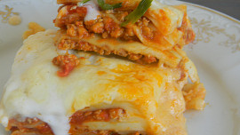 Lasagne s vepřovým masem