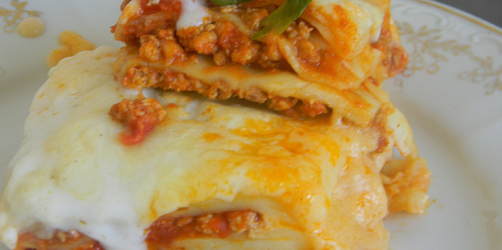 Lasagne s vepřovým masem