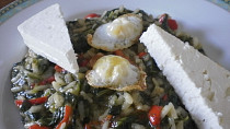 Řecké spanakorizo-špenát s rýží