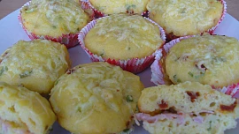 Plněné slané muffiny