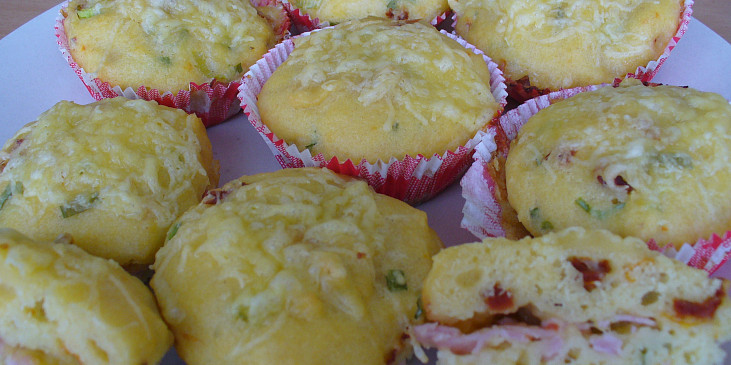 Plněné slané muffiny