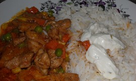 Rýže s tatarkou a kuřecí směsí