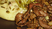 Vepřové gyros nudličky se špekem