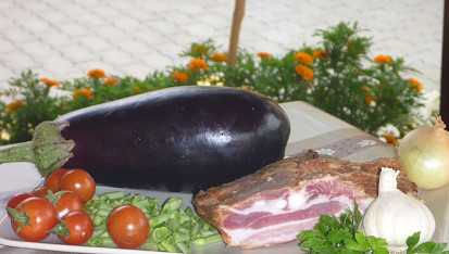 Letní zapékaný lilek