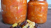 Rajčatové čatní (omáčka pokaždé jinak), Čatní s vínem, marmeládou a rozinkami