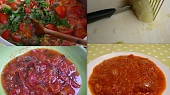 Rajčatové čatní (omáčka pokaždé jinak), vlevo s mátou a zázvorem/vpravo s vínem,marmel.,rozinkami