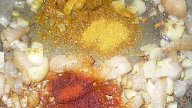 Květákový hrnec s krabími tyčinkami