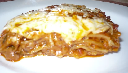 Lasagne s boloňskou omáčkou