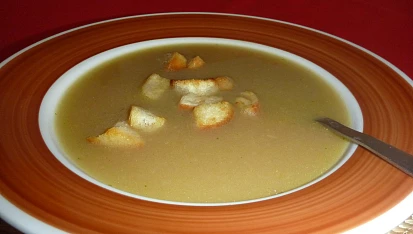 Cibulová polévka č. 8