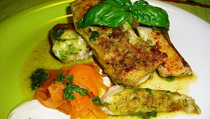 Nilský okoun v bazalkovo-parmezánovém pestu, Nilský okoun v bazalkovo-parmezánovém pestu