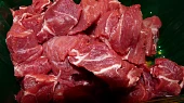 Ragú s brusinkami v mátovo meduňkovémzábalu, kližka