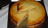 Broskvový koláč z křehkého těsta
