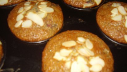 Malinové muffiny s mandlemi