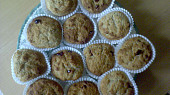 Medove muffiny s brusinkama