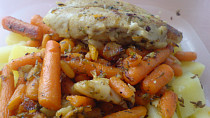 Štikozubec s mrkví a bazalkou (Rychlý oběd do práce)