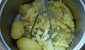 Uzená manděra (brambory rozšťoucháme)