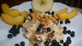 Zdravé müsli s ovocem